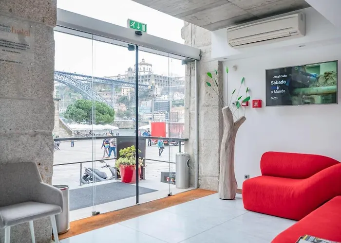 Oca Ribeira Do Porto Hotel