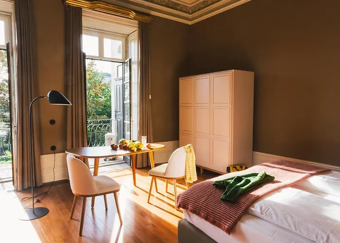 Menina Colina Guesthouse OOporto
